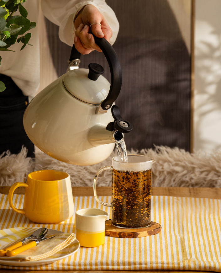 How Is Tea Decaffeinated?