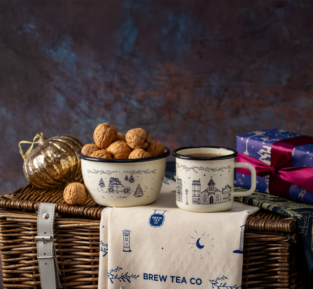 The Festive Village Duo