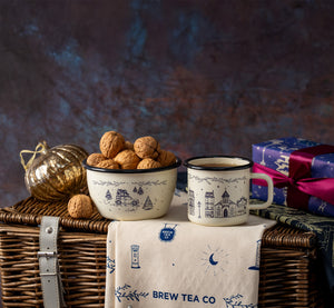 The Festive Village Duo